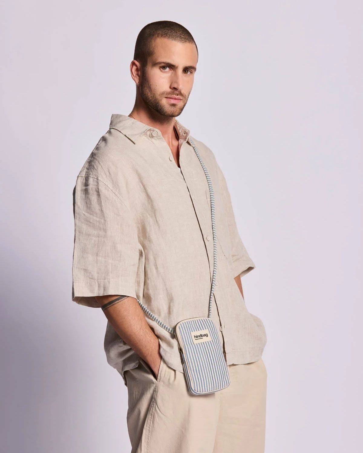 BILL PHONE POUCH RAYURES BLEU