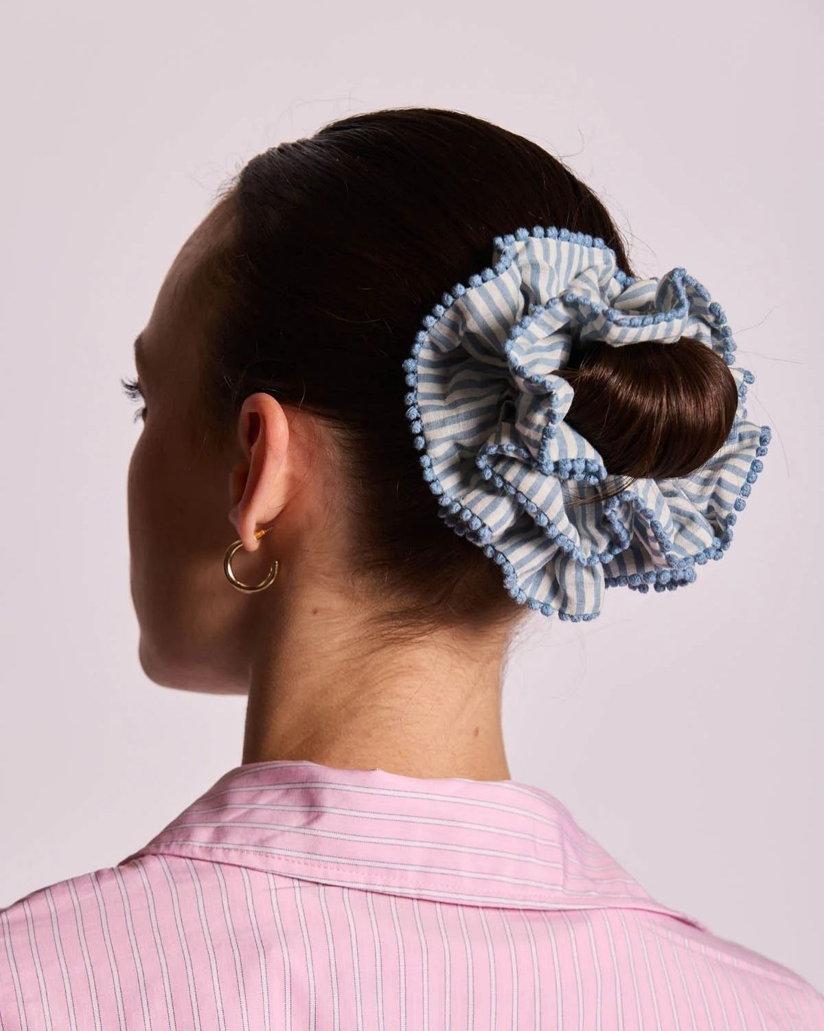 CHOUCHOU SCRUNCHIE RAYURES FINE BLEU