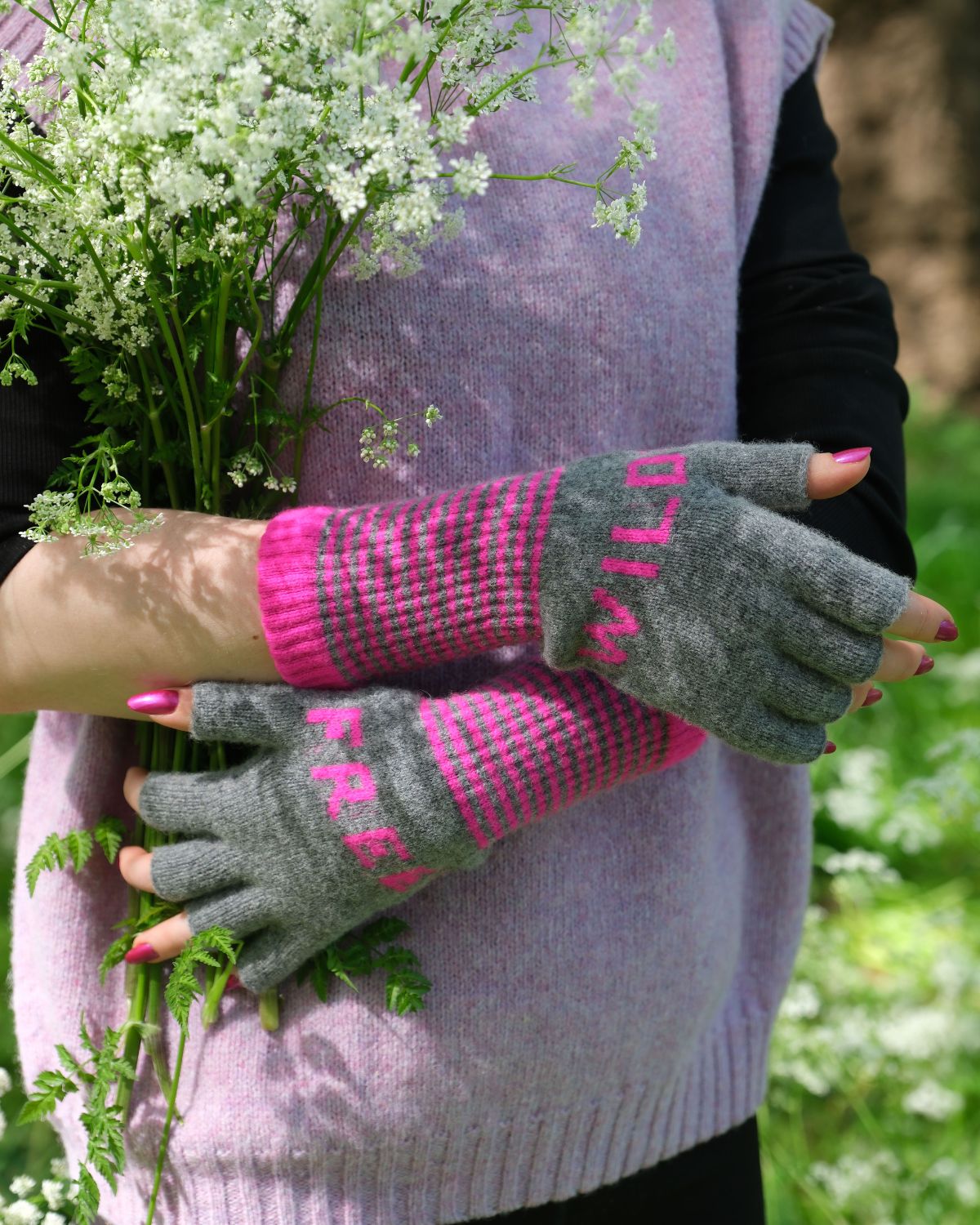 WILD + FREE FINGERLESS GLOVES GREY/FUSCHIA
