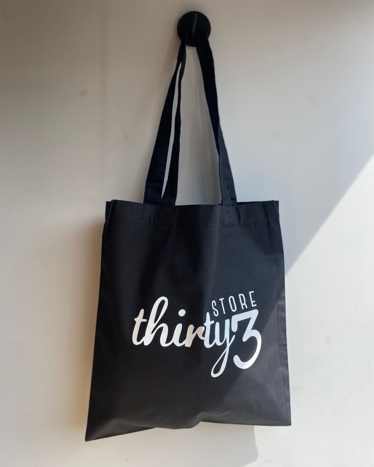 STORE THIRTY3 TOTE BAG