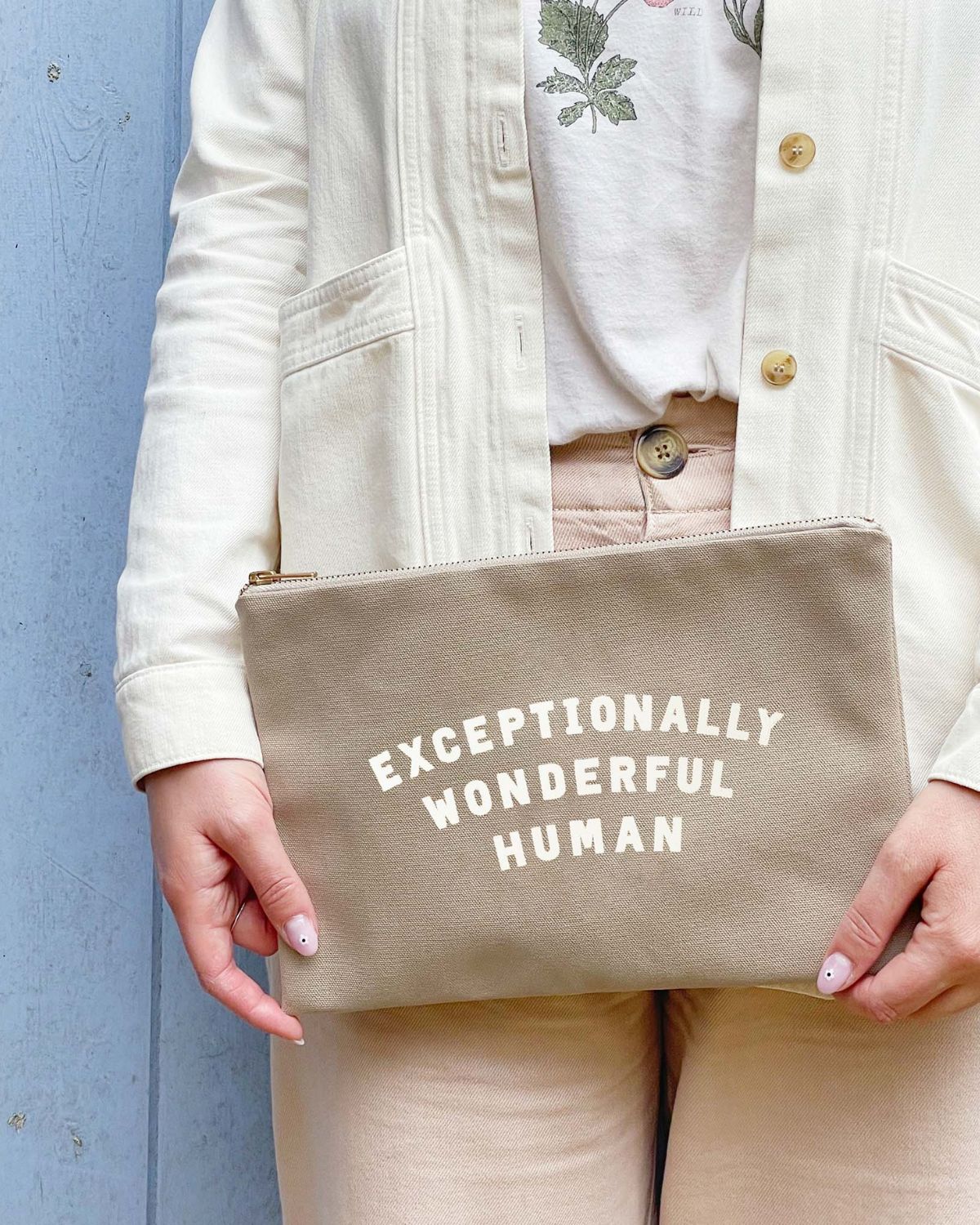 ZIP POUCH EXCEPTIONALLY WONDERFUL HUMAN STONE
