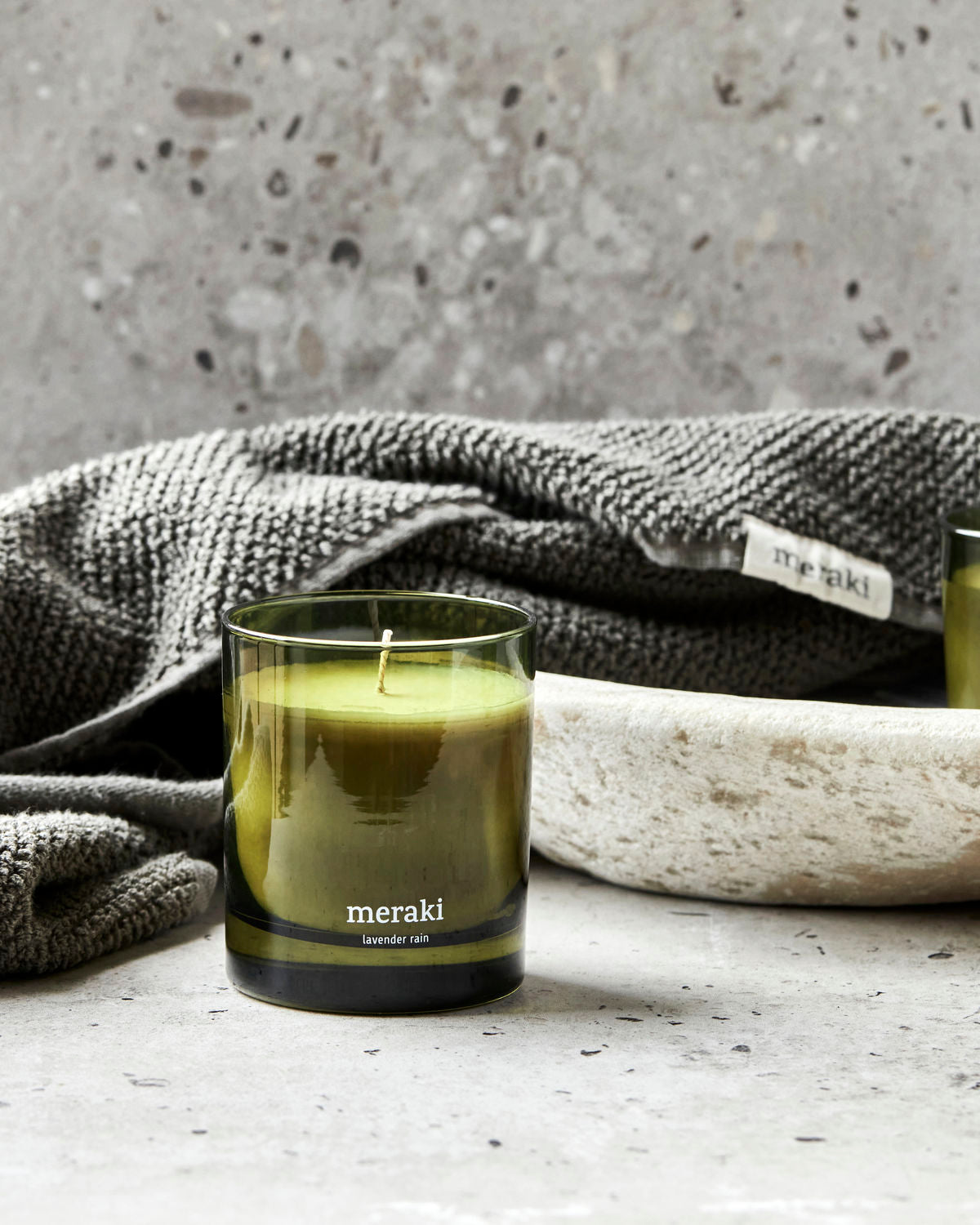 LAVENDER RAIN BOXED CANDLE