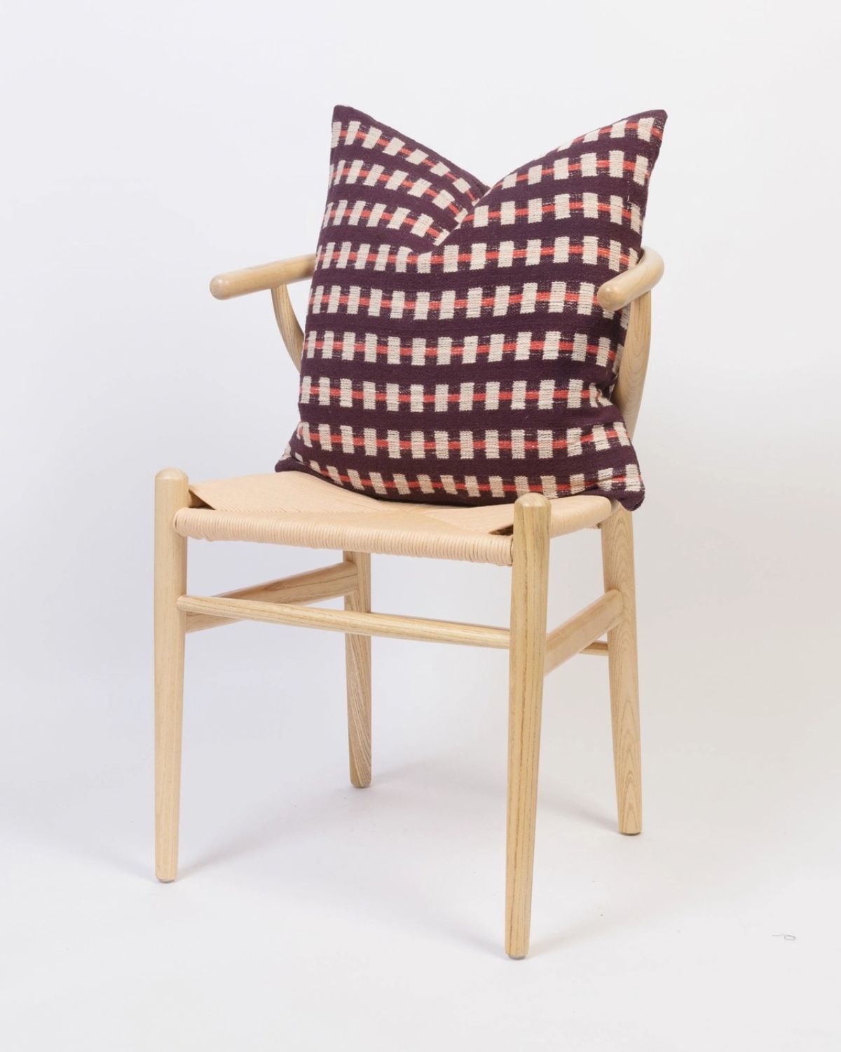 HILA BURGUNDY CUSHION COVER