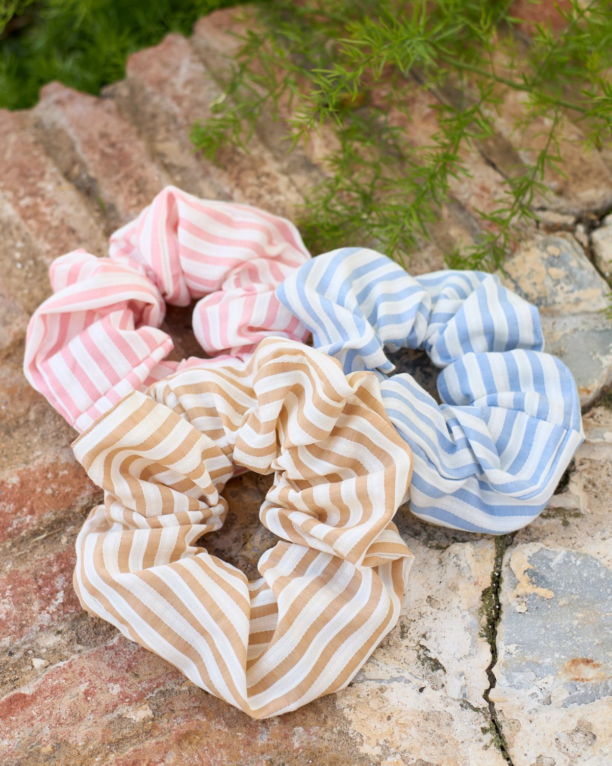 BARBARA SCRUNCHIE ROSE