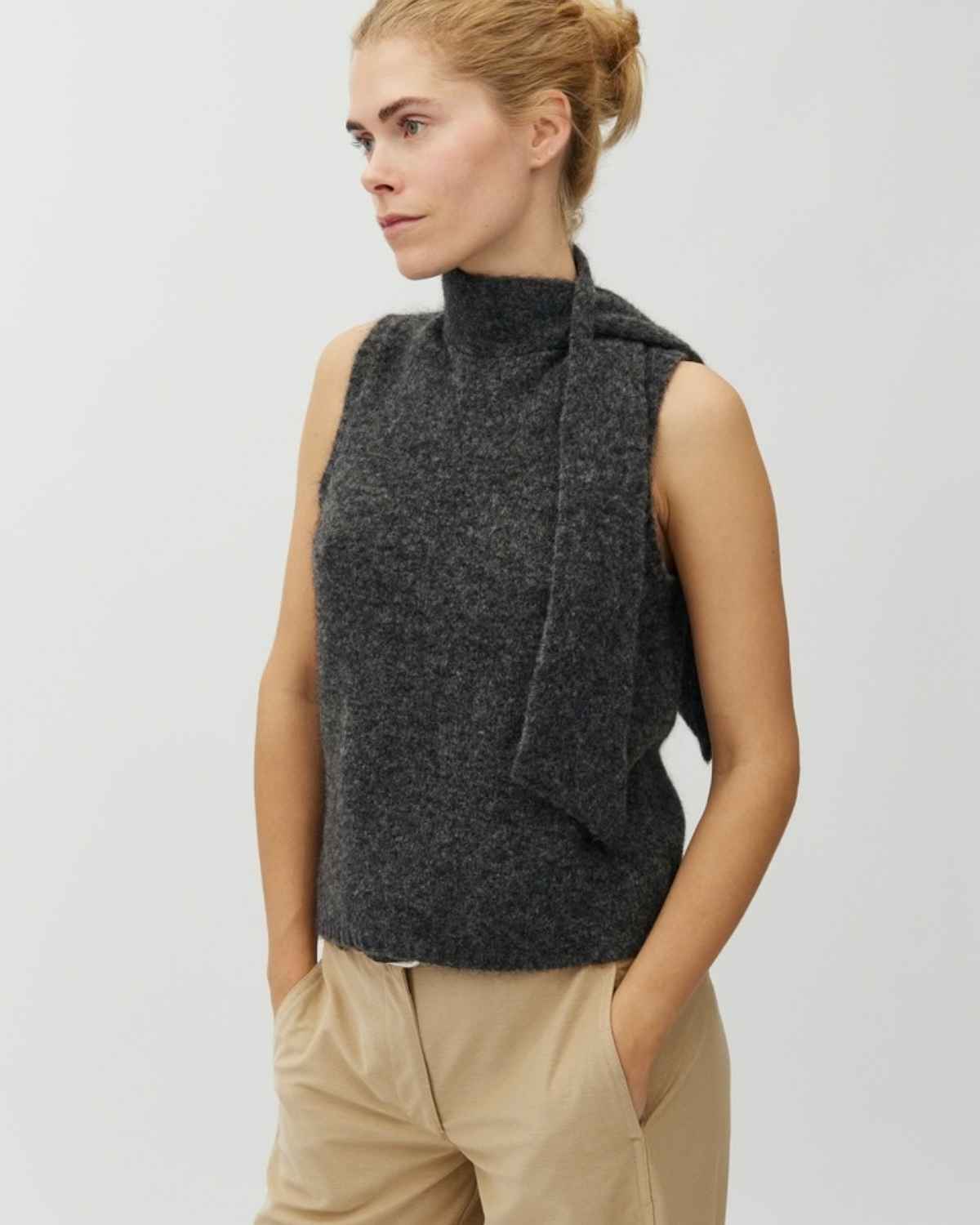 FINE KNIT TOP DARK GREY MELANGE