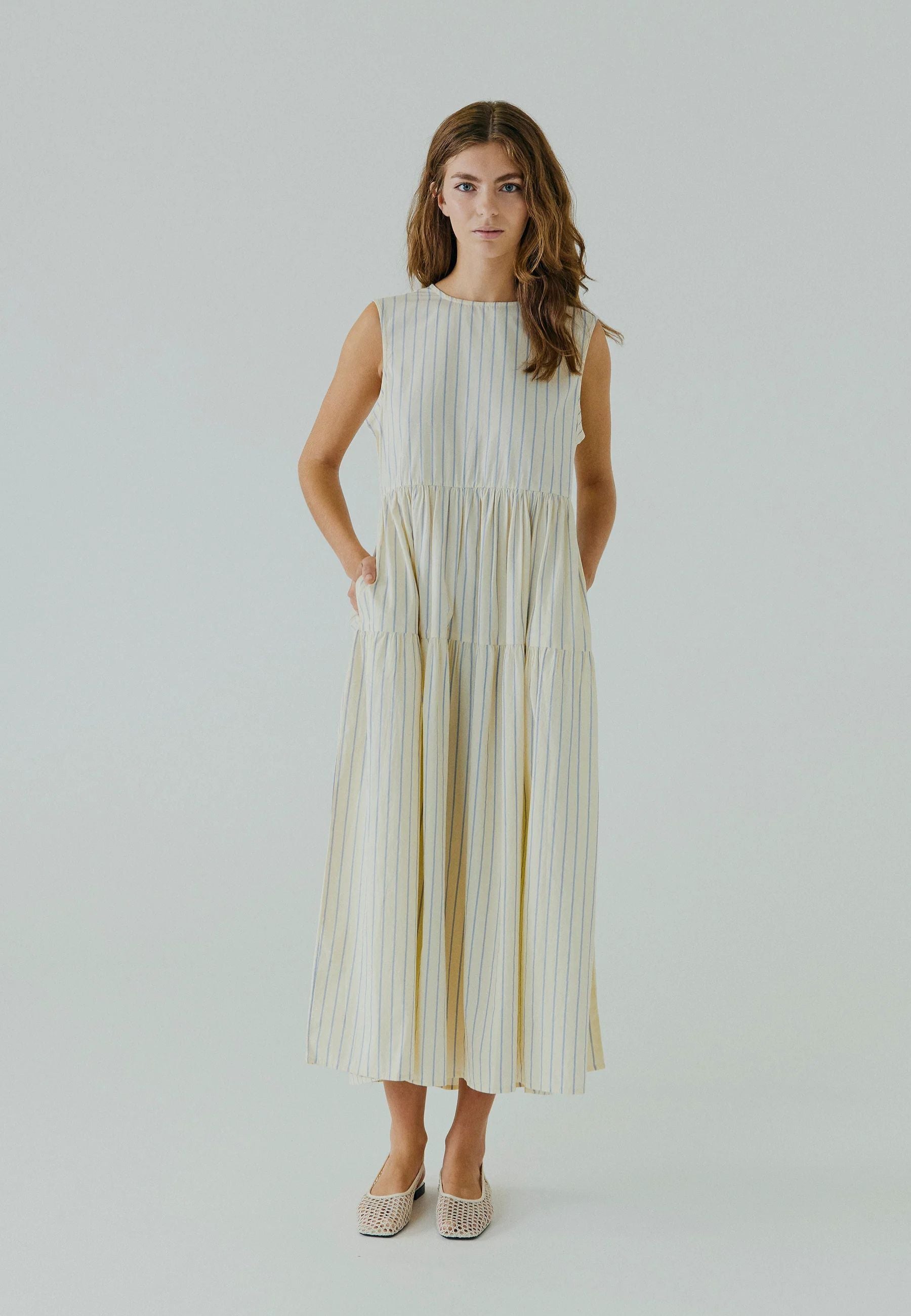 FRIKKA MAXI DRESS