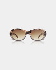 Oversized sunglasses with two tone tortoiseshell frames