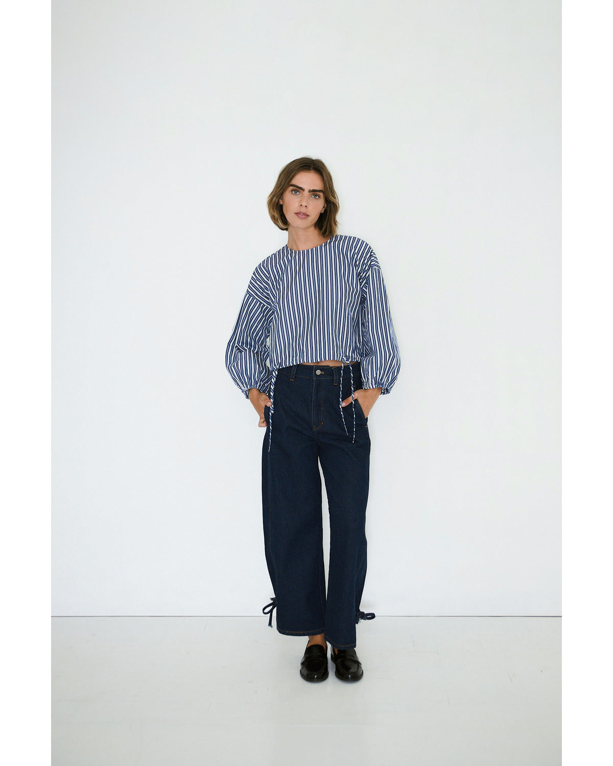 LACE CUTLINES DENIM
