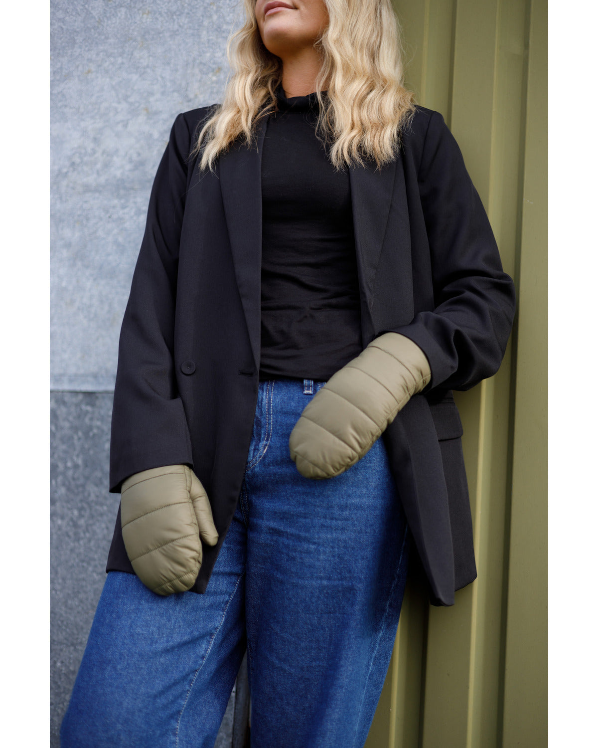 TYLER QUILTED MITTENS ARMY