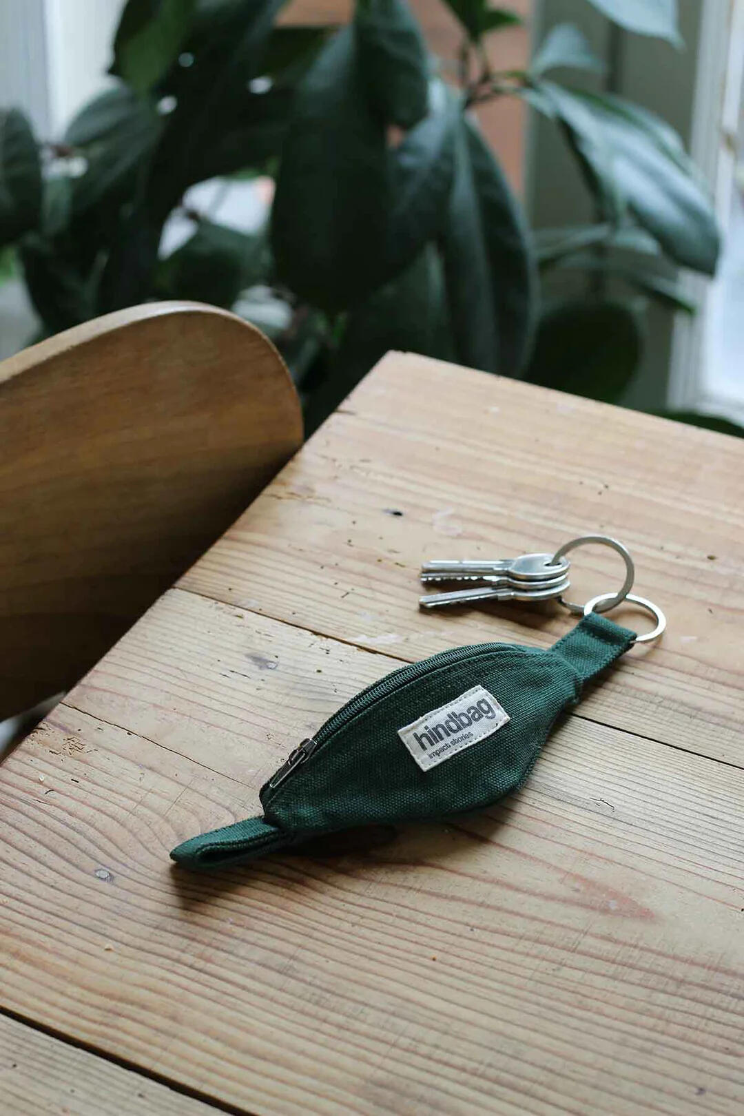 CÔME BANANA KEY CHAIN