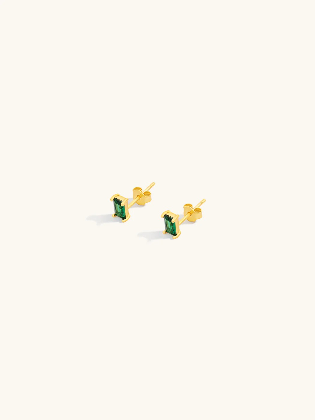 EMERALD BAGUETTE STUDS