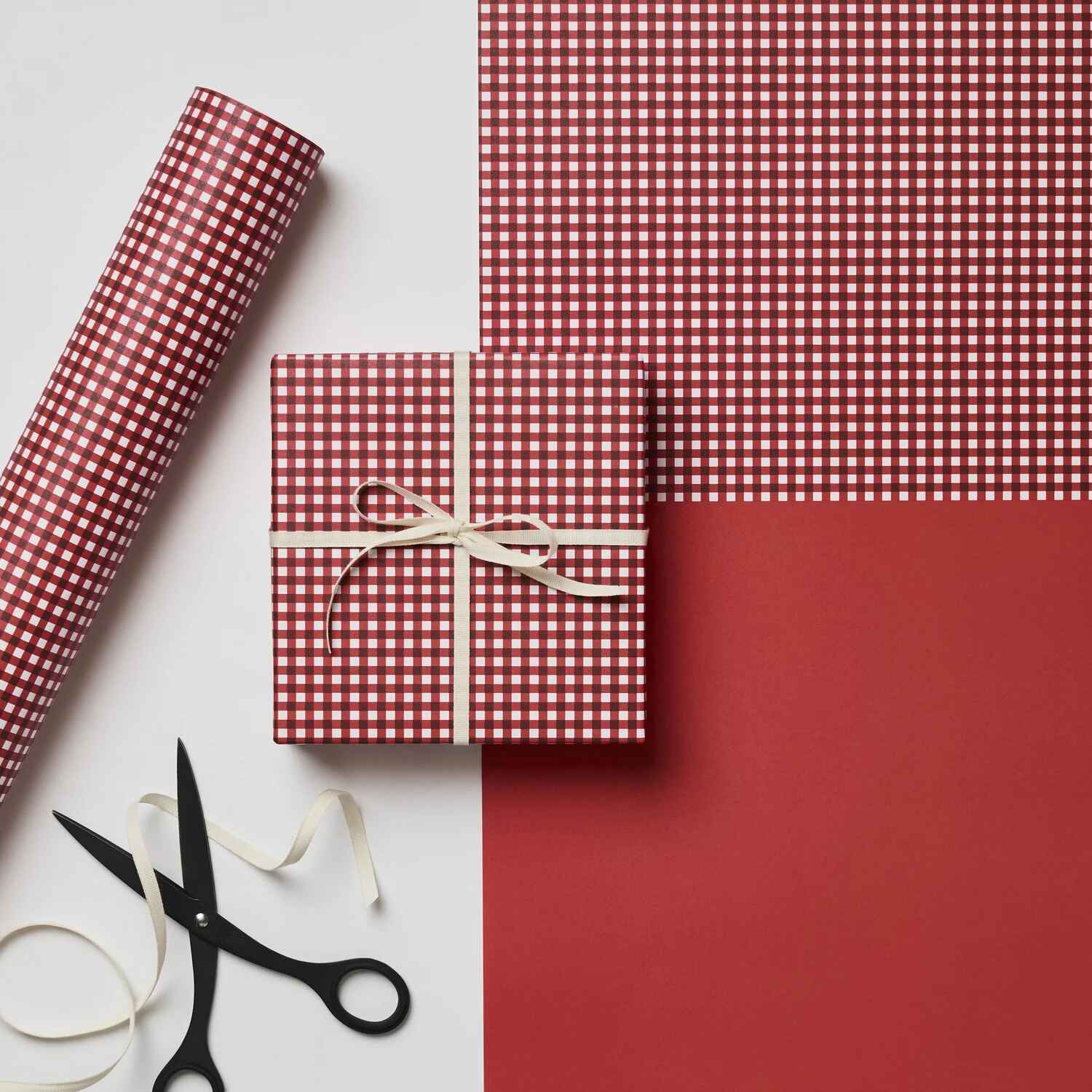 RED GINGHAM GIFT WRAP
