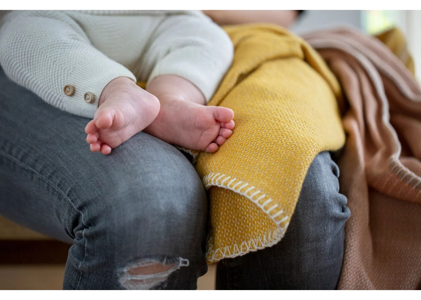 TOPAZ BABY BLANKET MUSTARD