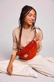 SOFIA XL BELT BAG CORDUROY BRIQUE