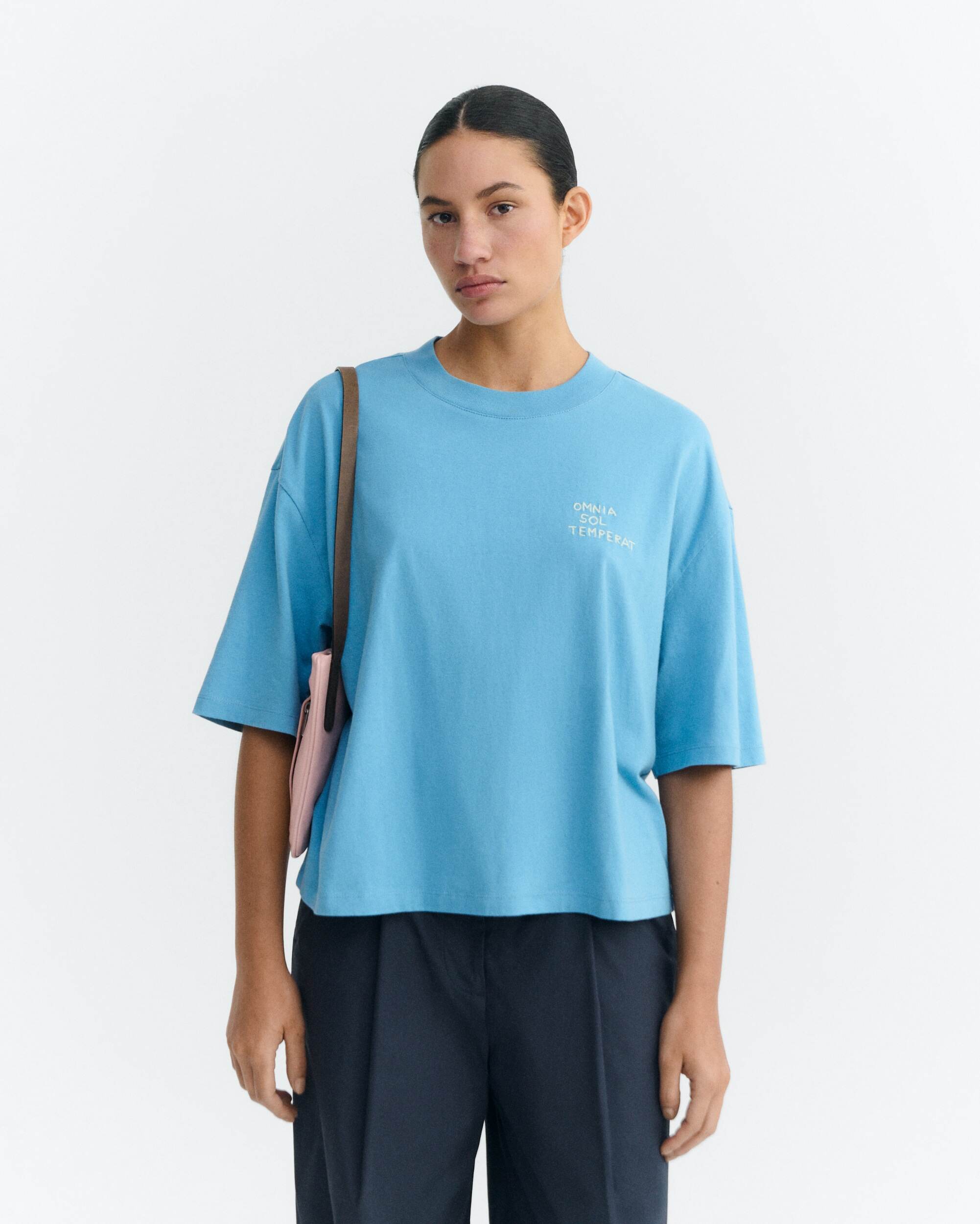 OMNIA SOL DARK DUSK LENA TEE